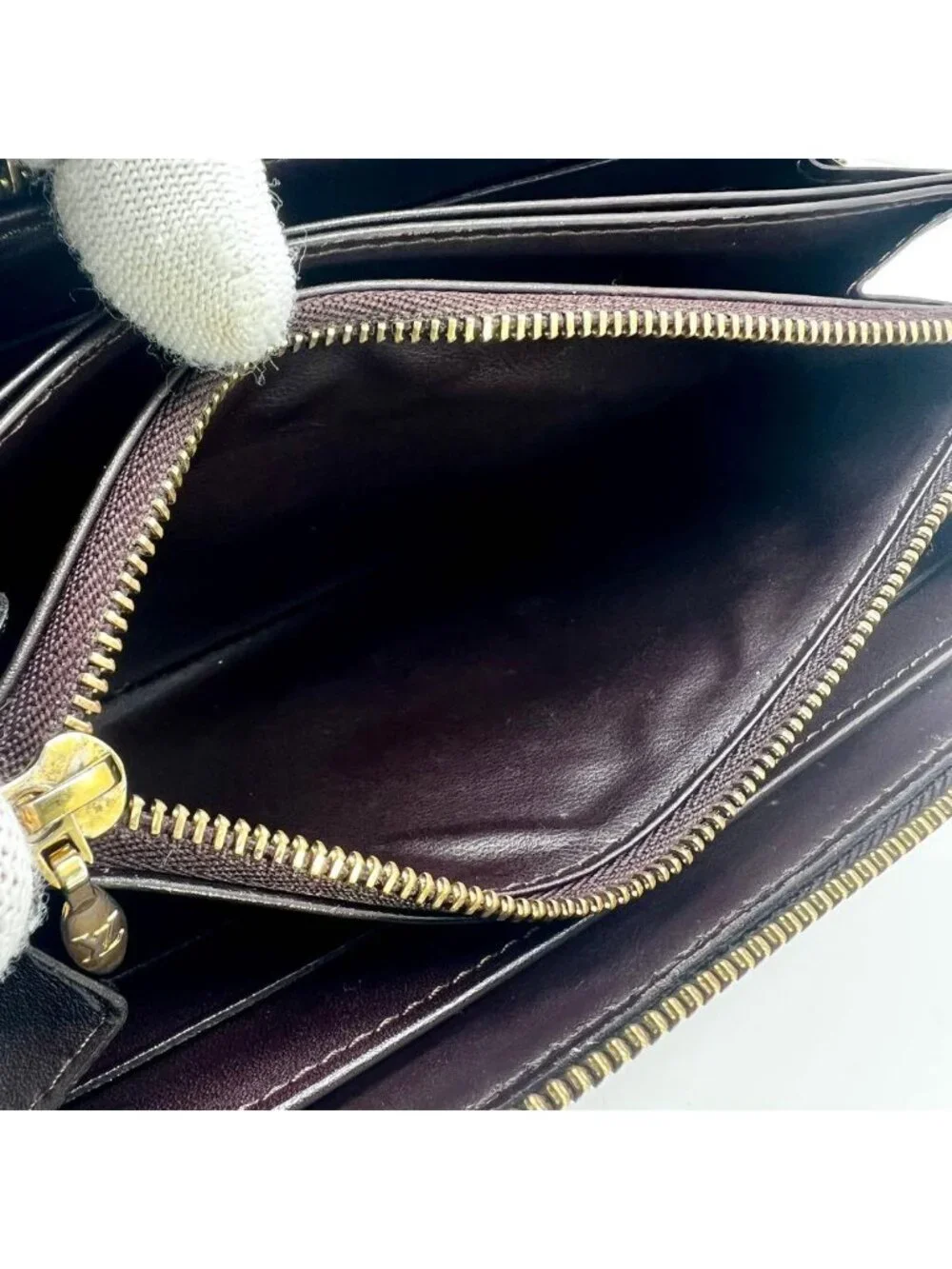 Louis Vuitton Vernis Amaranto Zippy Wallet Monogram